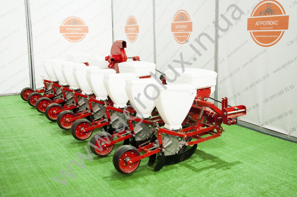 Сівалка гібрид точного висіву СУ-8 модернізована Сівалка гібрид точного висіву СУ-8 модернізована