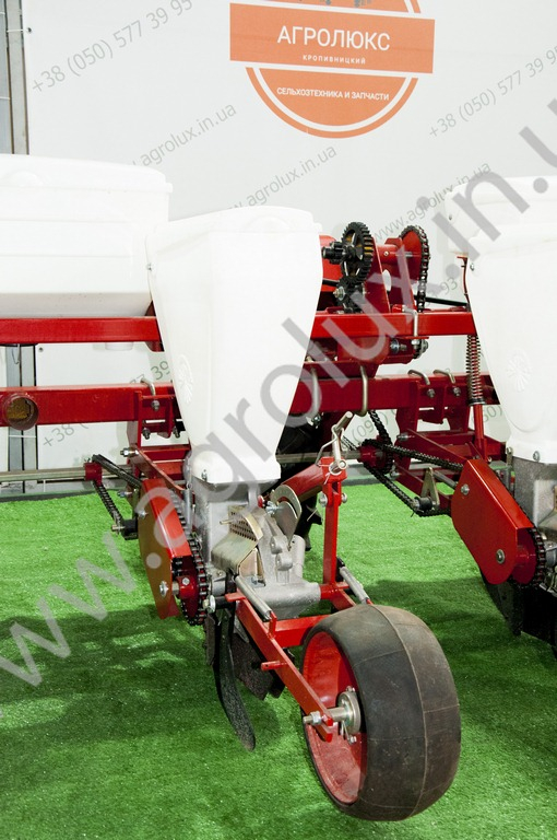 Сівалка гібрид точного висіву СУ-8 модернізована Сівалка гібрид точного висіву СУ-8 модернізована