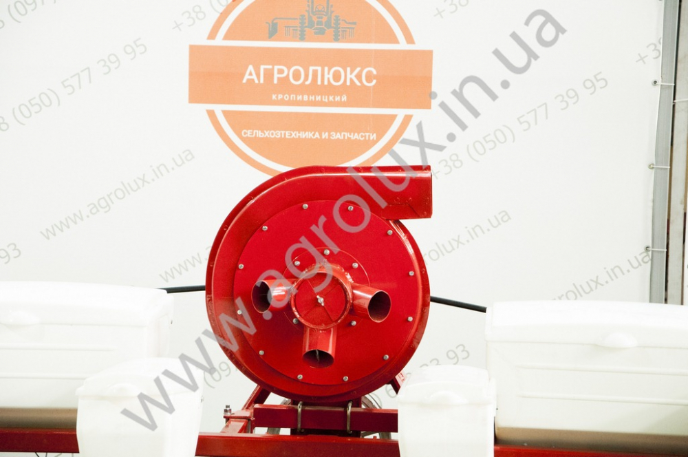 Сівалка гібрид точного висіву СУ-8 модернізована Сівалка гібрид точного висіву СУ-8 модернізована