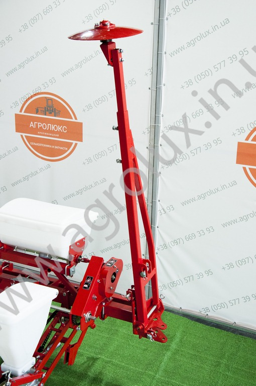 Сівалка пневматична точного висіву УПС-8-03, 16 Сівалка пневматична точного висіву УПС-8-03, 16