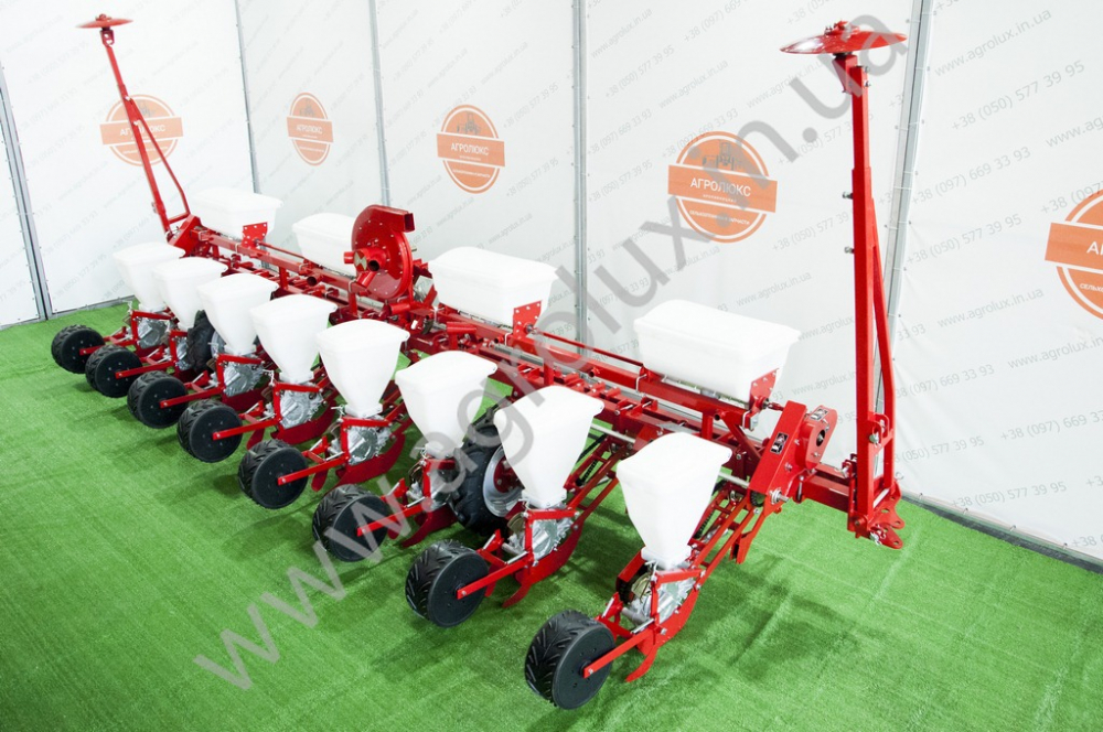 Сівалка пневматична точного висіву УПС-8-03, 16 Сівалка пневматична точного висіву УПС-8-03, 16