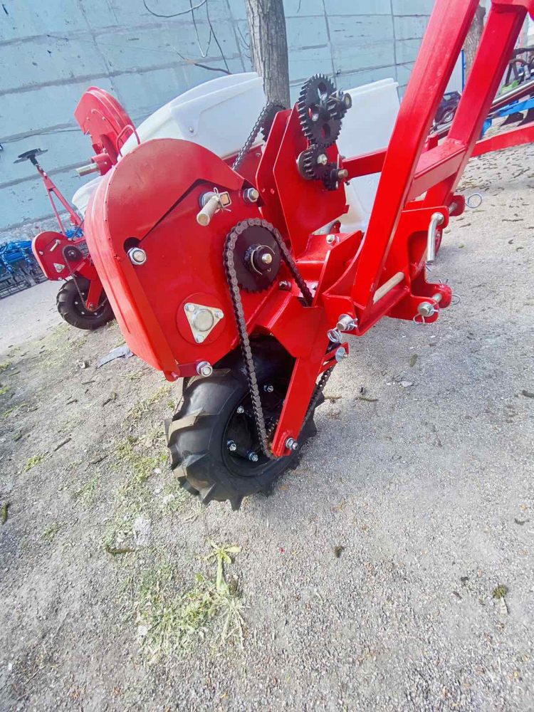 Сівалка точного висіву СУ-4-01 модернізована Сівалка точного висіву СУ-4-01 модернізована