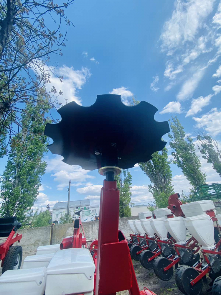 Сівалка точного висіву СУ-4-01 модернізована Сівалка точного висіву СУ-4-01 модернізована