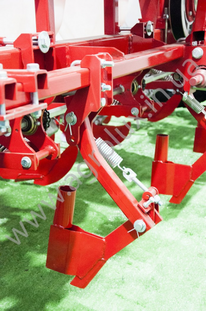 Сівалка пневматична точного висіву Веста УПС-4-04, 16 Сівалка пневматична точного висіву Веста УПС-4-04, 16