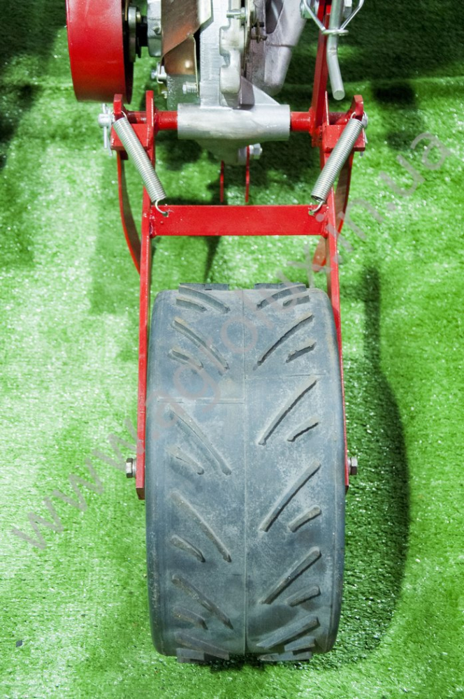 Сівалка пневматична точного висіву Веста УПС-4-04, 16 Сівалка пневматична точного висіву Веста УПС-4-04, 16