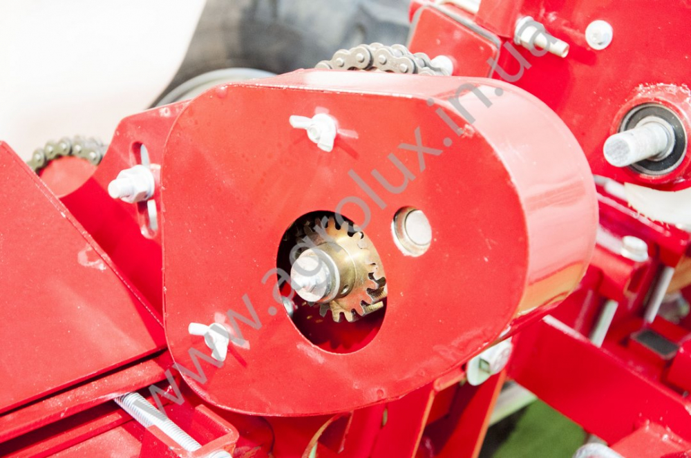 Сівалка Універсальна пневматична точного висіву Веста 8 з Транспортний пристрій Сівалка Універсальна пневматична точного висіву Веста 8 з Транспортний пристрій