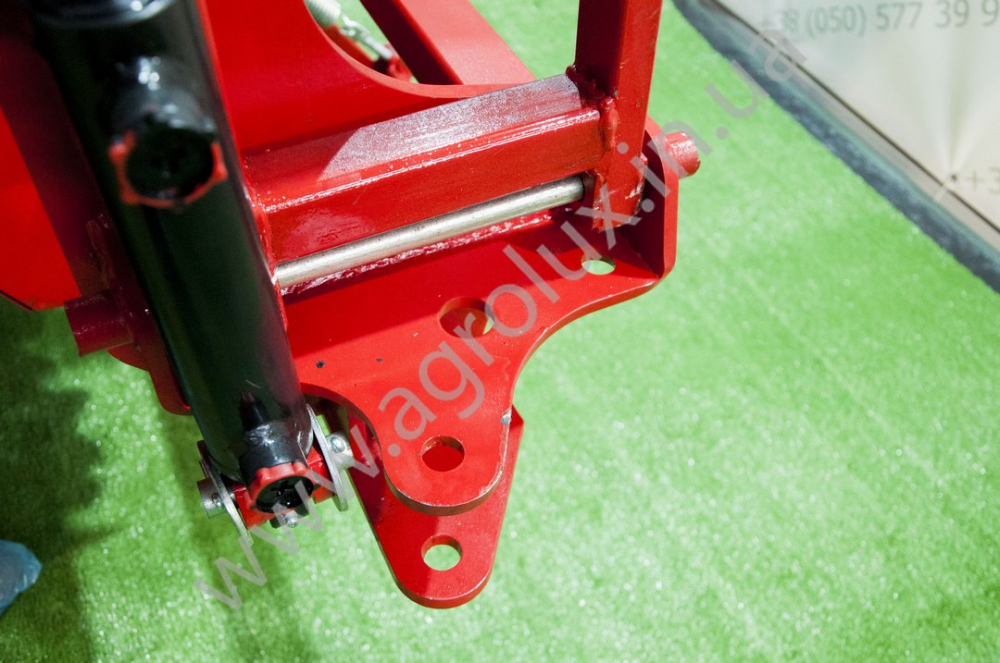 Сівалка Універсальна пневматична точного висіву Веста 8 з Транспортний пристрій Сівалка Універсальна пневматична точного висіву Веста 8 з Транспортний пристрій