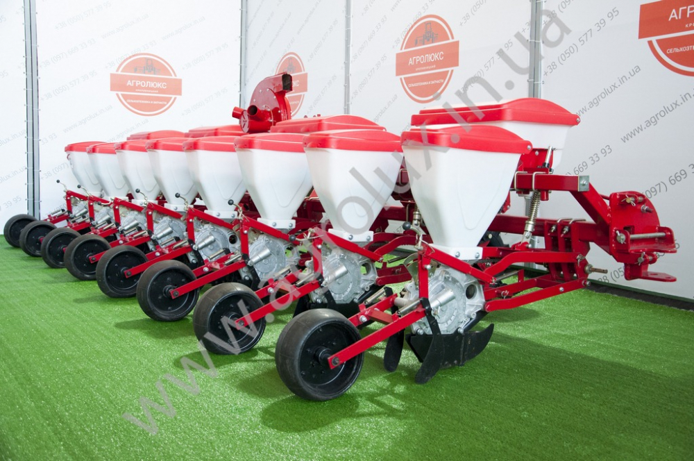 Сівалка точного висіву Веста 8 (УПС-8) модернізована Сівалка точного висіву Веста 8 (УПС-8) модернізована