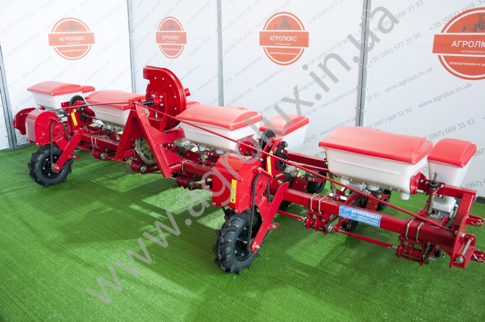 Сівалка точного висіву Веста 8 (УПС-8) модернізована Сівалка точного висіву Веста 8 (УПС-8) модернізована