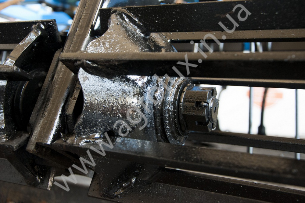 Каток (грудобой) для культиватора на підшипниках по 2 м (2 шт ) Каток (грудобой) для культиватора на підшипниках по 2 м (2 шт )